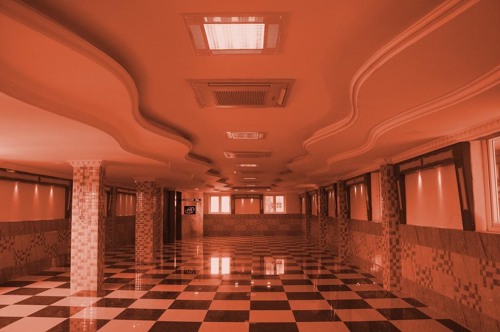 Hariharan Residency - Poonamallee Hotell Chennai Exteriör bild